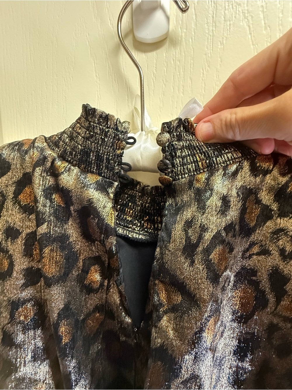 Sam Edelman Sleeveless Leopard-Print Pleated Midi Dress in Black and Brown - Picture 3 of 4